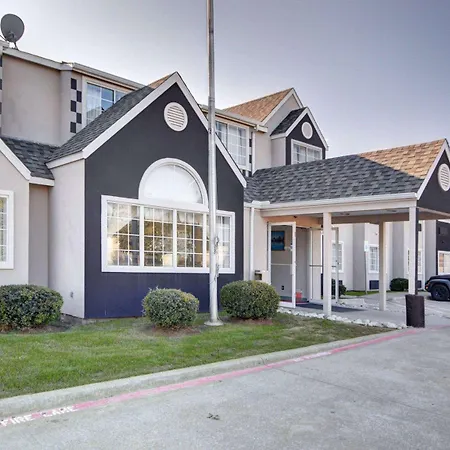 Econo Hospedaje&Suites